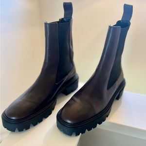 Brand new dark-brown Zara boots. Real leather!